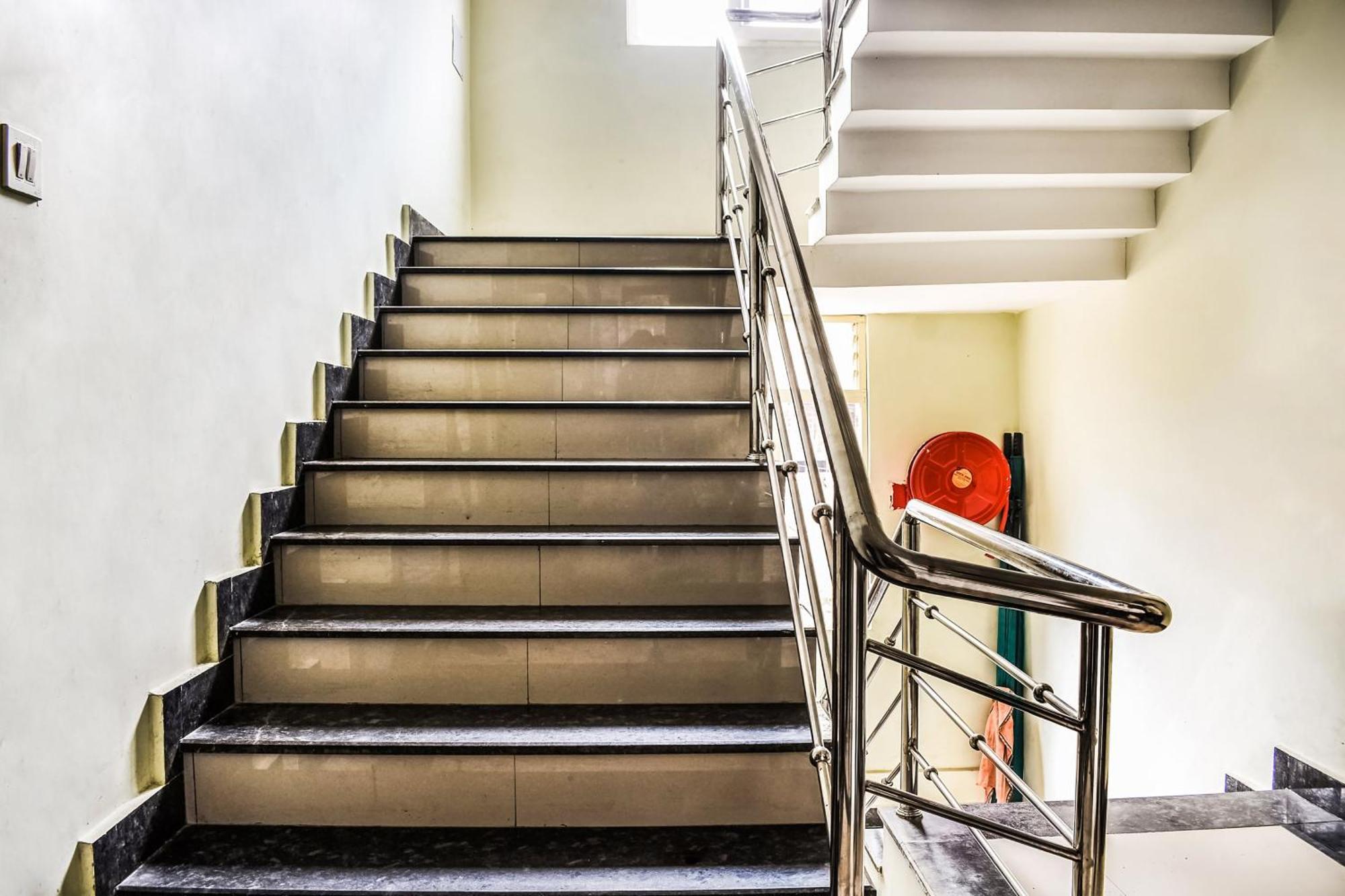 Hotel Capital O Jai Adisson Cuttack Exterior foto